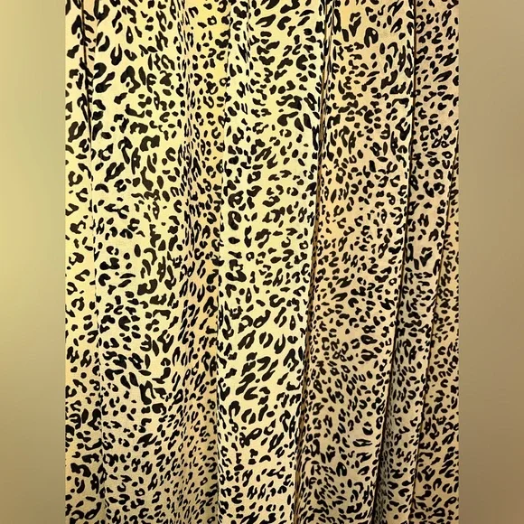 UMGEE dress - Picture 2 of 2